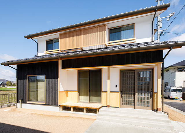 和風二階建て